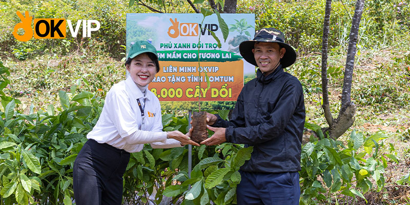 Liên Minh OKVIP trao tặng tỉnh Kon Tum 8.000 cây dổi 